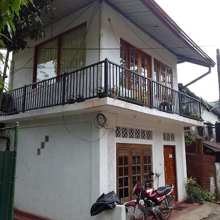 Trinish Homestay 哈顿 外观 照片